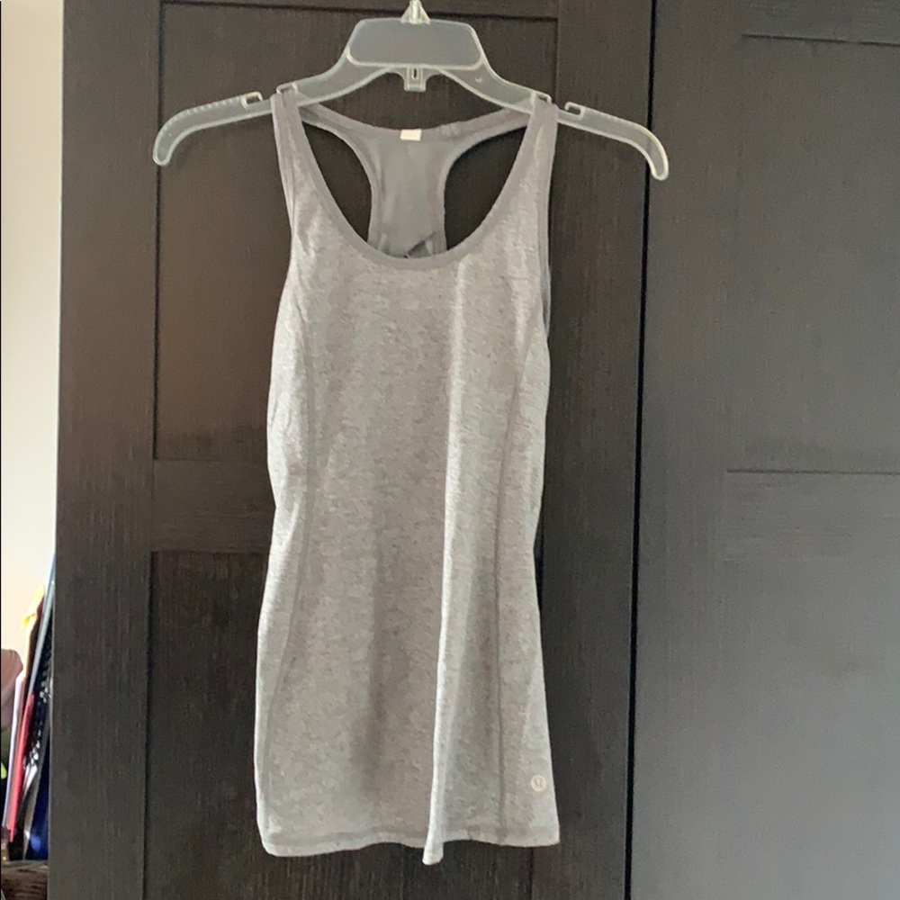 Workout top with cutout in back